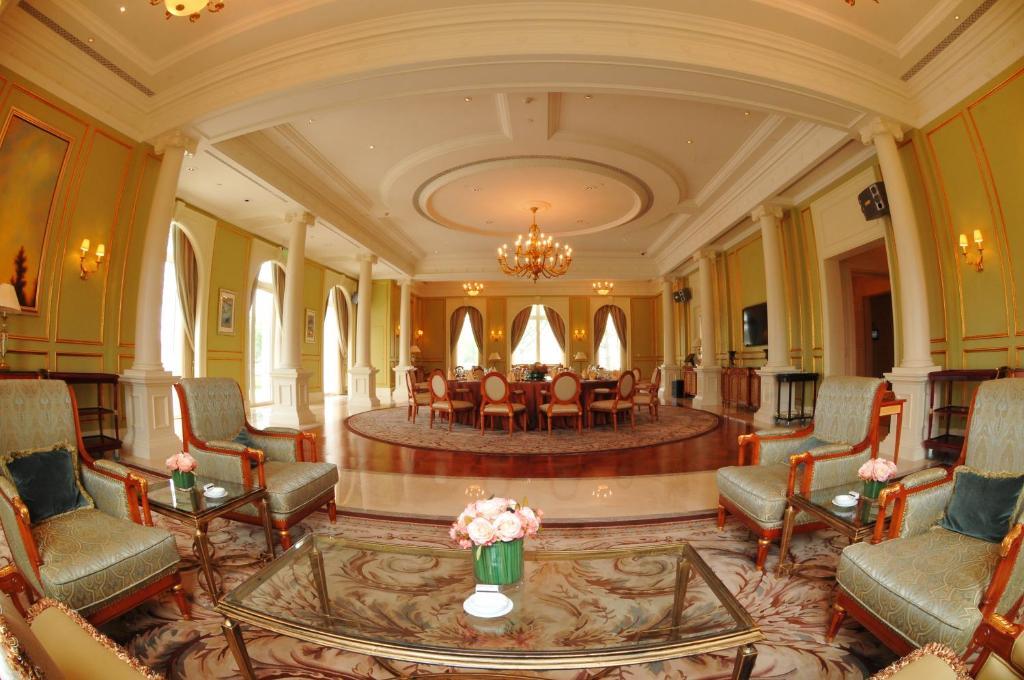 Greentown Shanghai Rose Garden Resort Экстерьер фото